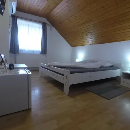 Napsütötte Kehida * Kehidakustány